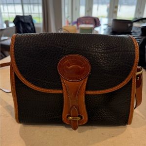 Dooney & Bourke